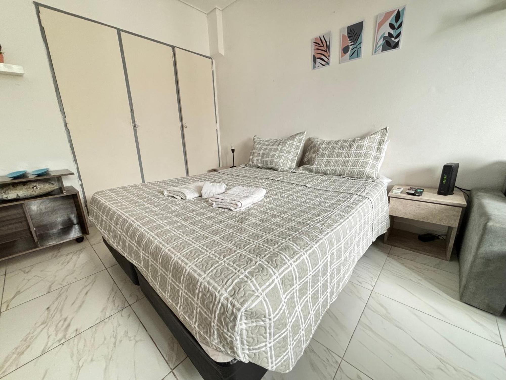Av Corrientes Obelisco Apartment Буенос Айрес Екстериор снимка